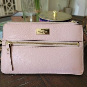 Kate Spade pink wristlet 💓
